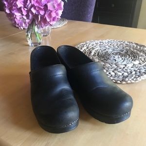 Danksos Slip-on Clogs, Black Size 38